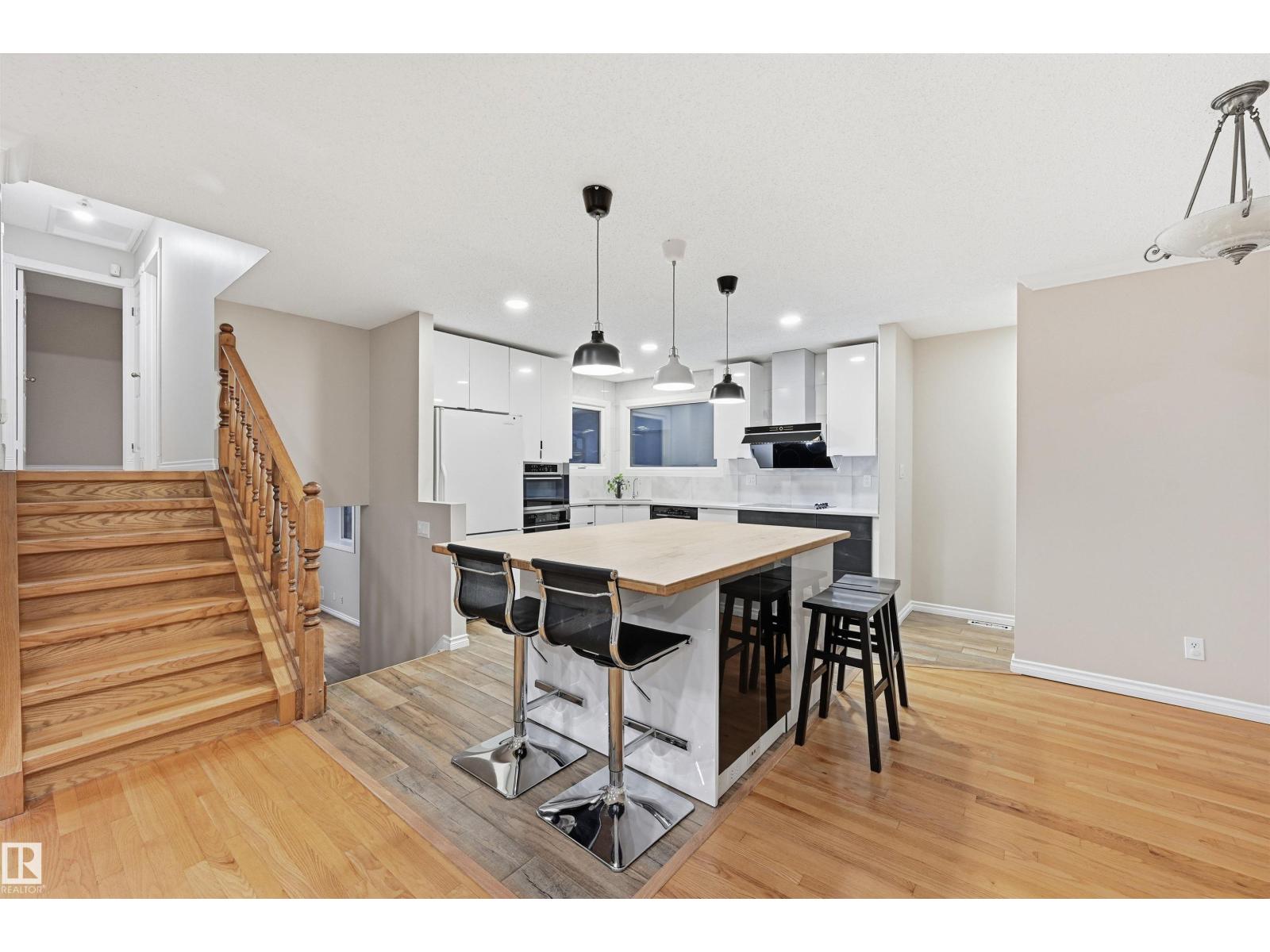 16803 93 St Nw, Edmonton, Alberta  T5Z 1W9 - Photo 11 - E4465506