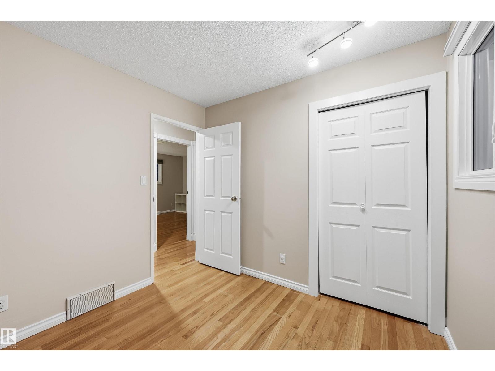 16803 93 St Nw, Edmonton, Alberta  T5Z 1W9 - Photo 17 - E4465506