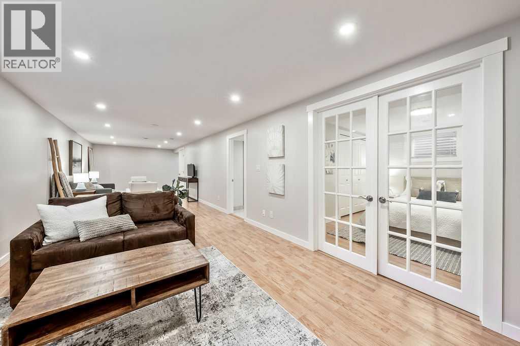 121 Hanover Road Sw, Calgary, Alberta  T2V 3J6 - Photo 27 - A2270193