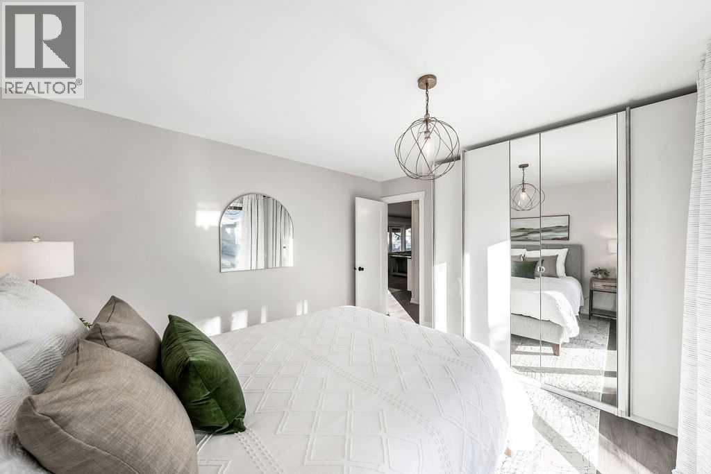 121 Hanover Road Sw, Calgary, Alberta  T2V 3J6 - Photo 18 - A2270193