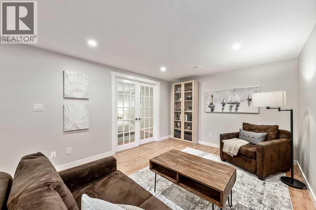 121 Hanover Road Sw, Calgary, Alberta  T2V 3J6 - Photo 25 - A2270193