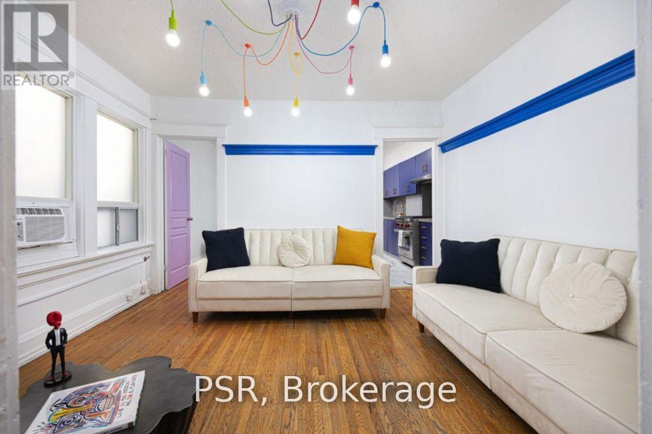 Upper - 1108 St.clair Avenue W, Toronto, Ontario M6E 1A7 - Photo 14 - C12538982