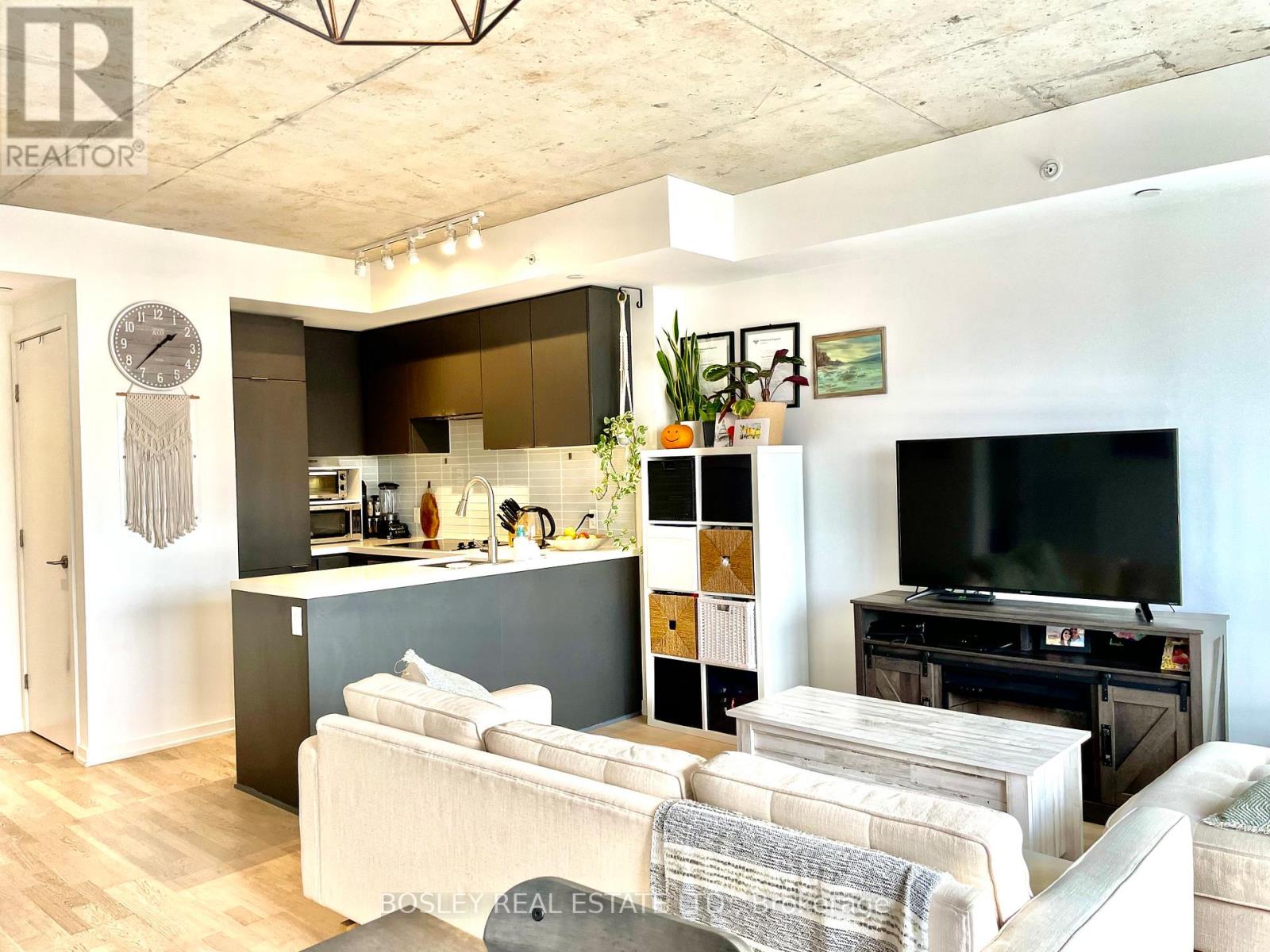 903 - 60 Colborne Street, Toronto, Ontario  M5E 0B7 - Photo 4 - C12539100