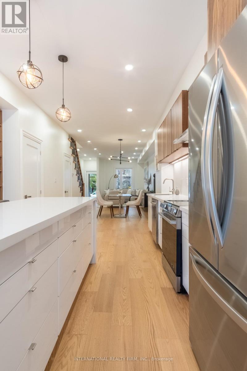 46 Morse Street, Toronto, Ontario  M4M 2P6 - Photo 10 - E12539058