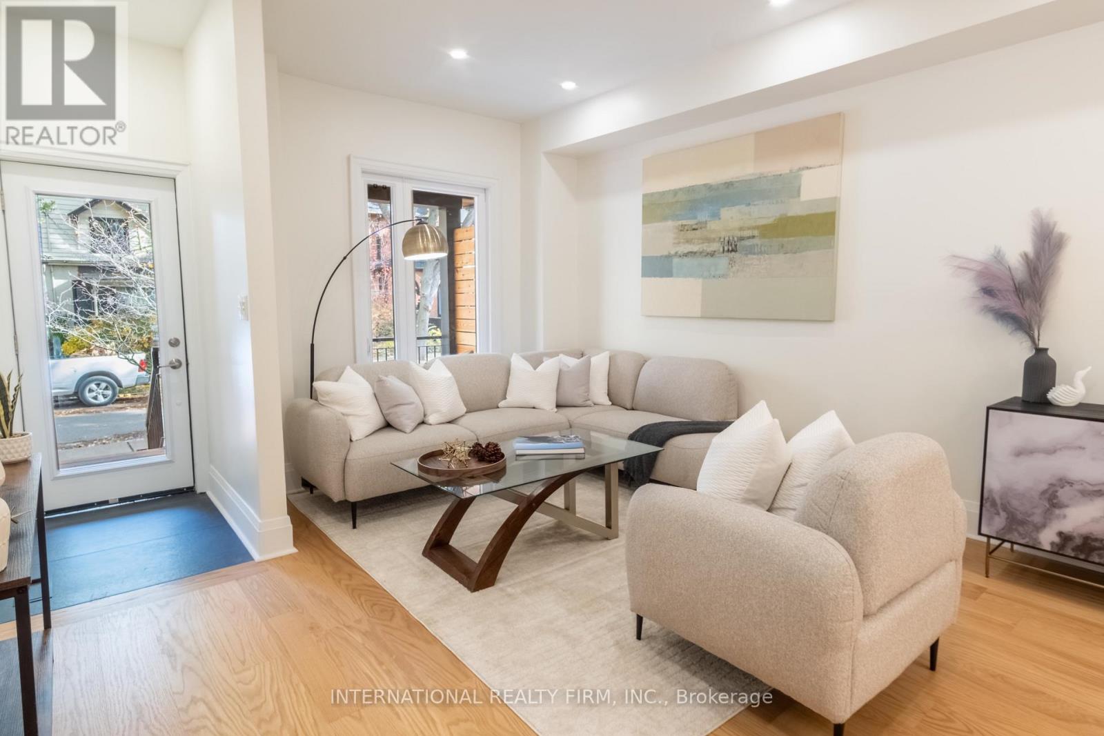 46 Morse Street, Toronto, Ontario  M4M 2P6 - Photo 4 - E12539058