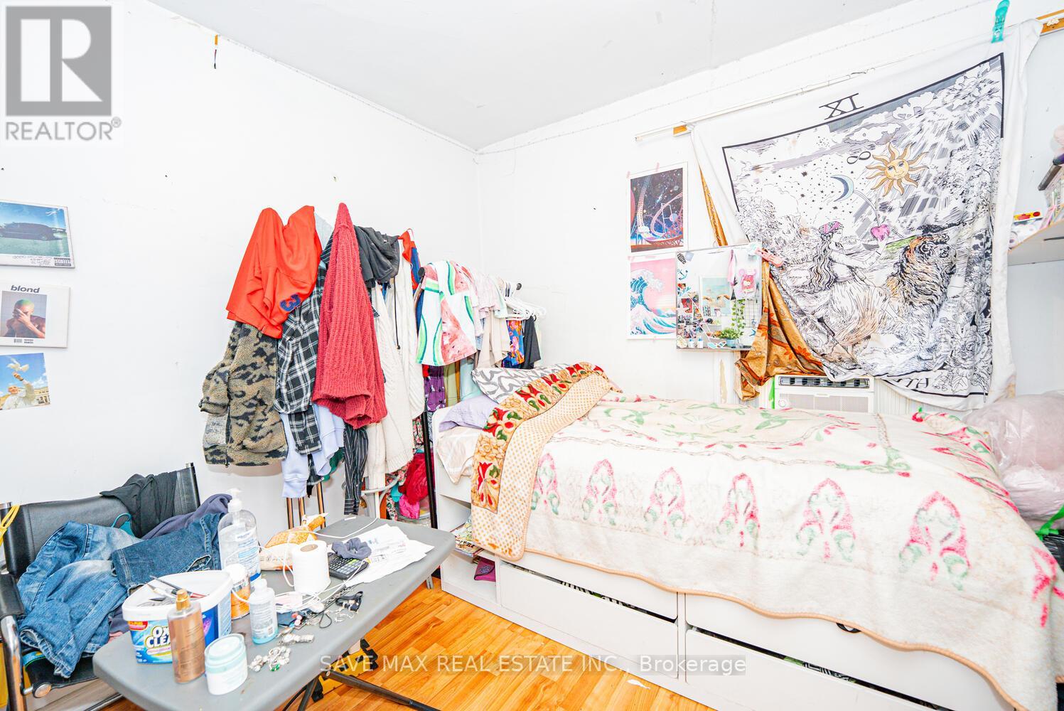 283 Rhodes Avenue E, Toronto, Ontario  M4L 3A4 - Photo 26 - E12539130