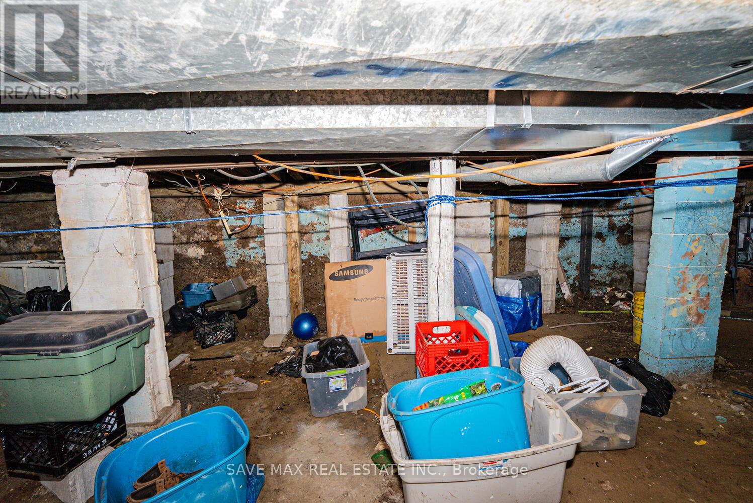 283 Rhodes Avenue E, Toronto, Ontario  M4L 3A4 - Photo 31 - E12539130