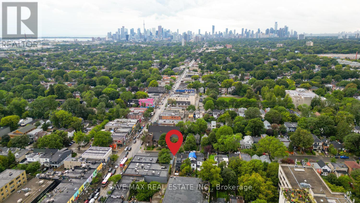 283 Rhodes Avenue E, Toronto, Ontario  M4L 3A4 - Photo 8 - E12539130