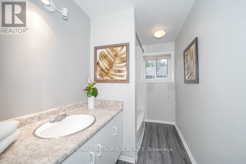 761 West Shore Boulevard, Pickering, Ontario  L1W 2V5 - Photo 31 - E12539134