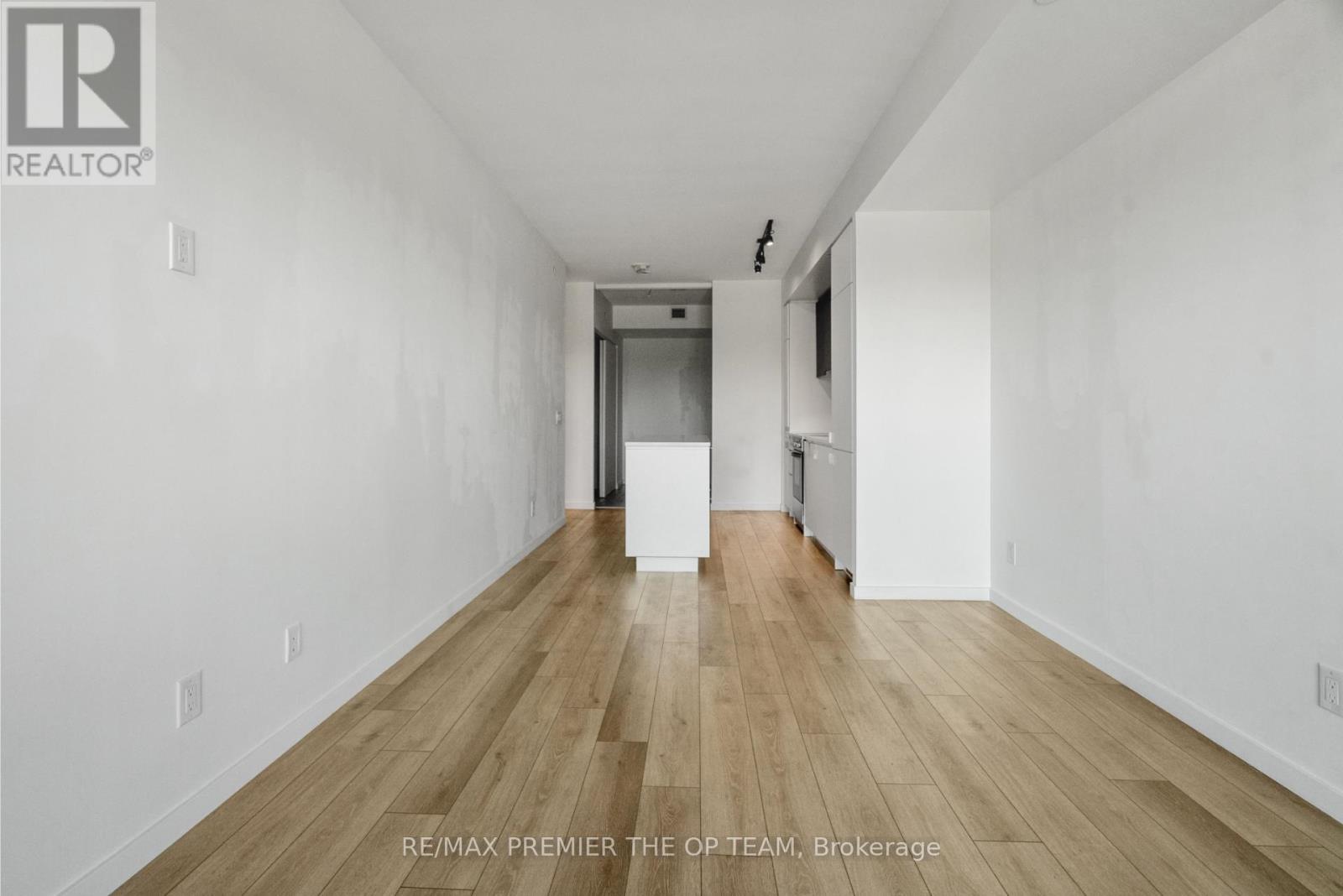 406 - 7 Smith Crescent N, Toronto, Ontario  M8Z 0G3 - Photo 13 - W12537690