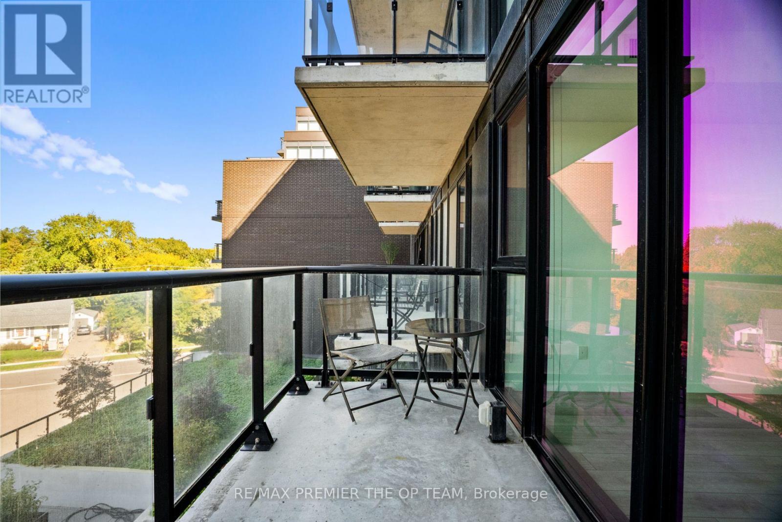 406 - 7 Smith Crescent N, Toronto, Ontario  M8Z 0G3 - Photo 38 - W12537690