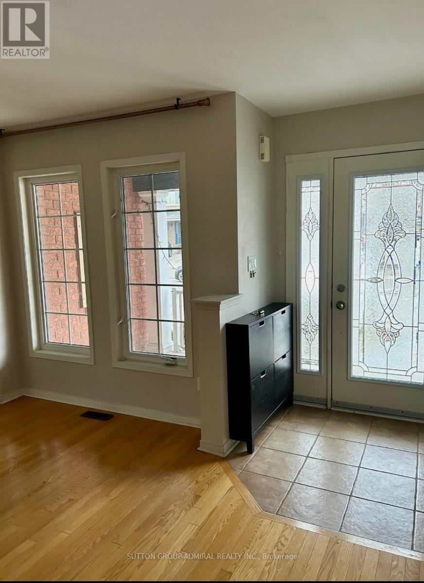 79 Thomas Legge Crescent, Richmond Hill, Ontario  L4E 4V8 - Photo 3 - N12538966