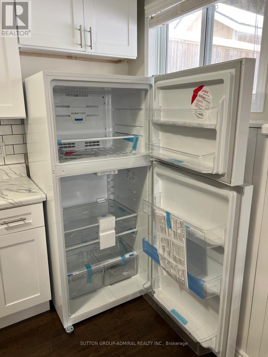 79 Thomas Legge Crescent, Richmond Hill, Ontario  L4E 4V8 - Photo 7 - N12538966