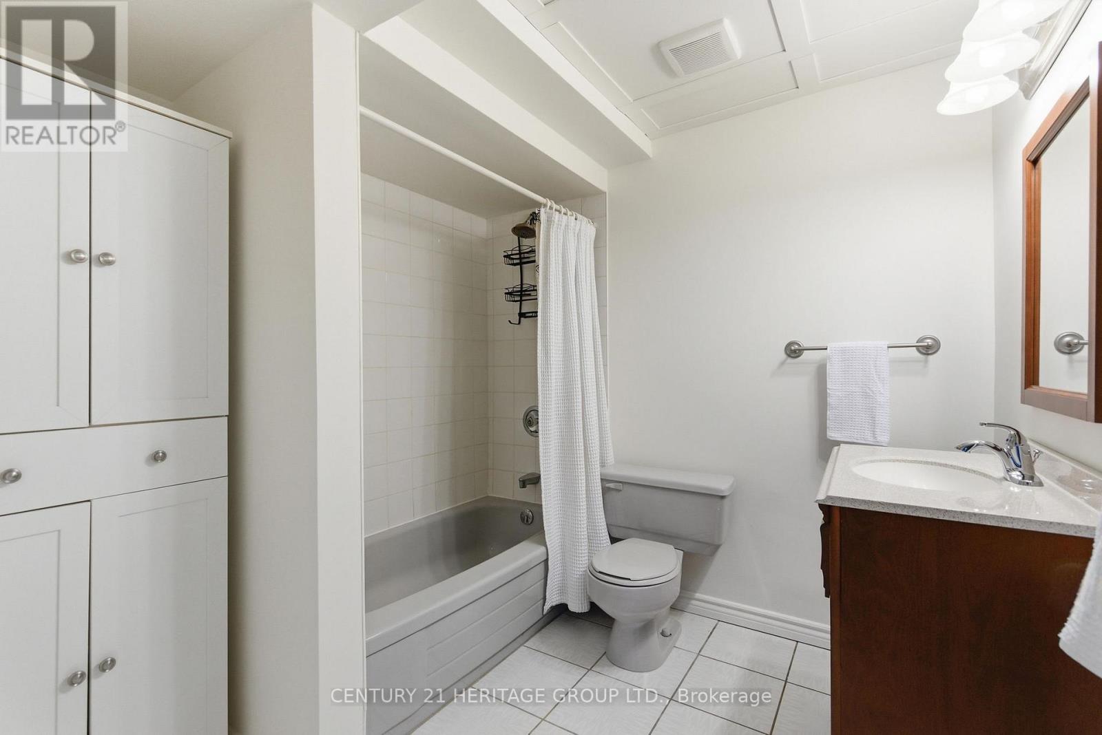 31 Donaldson Road, East Gwillimbury, Ontario  L9N 1J1 - Photo 38 - N12539034