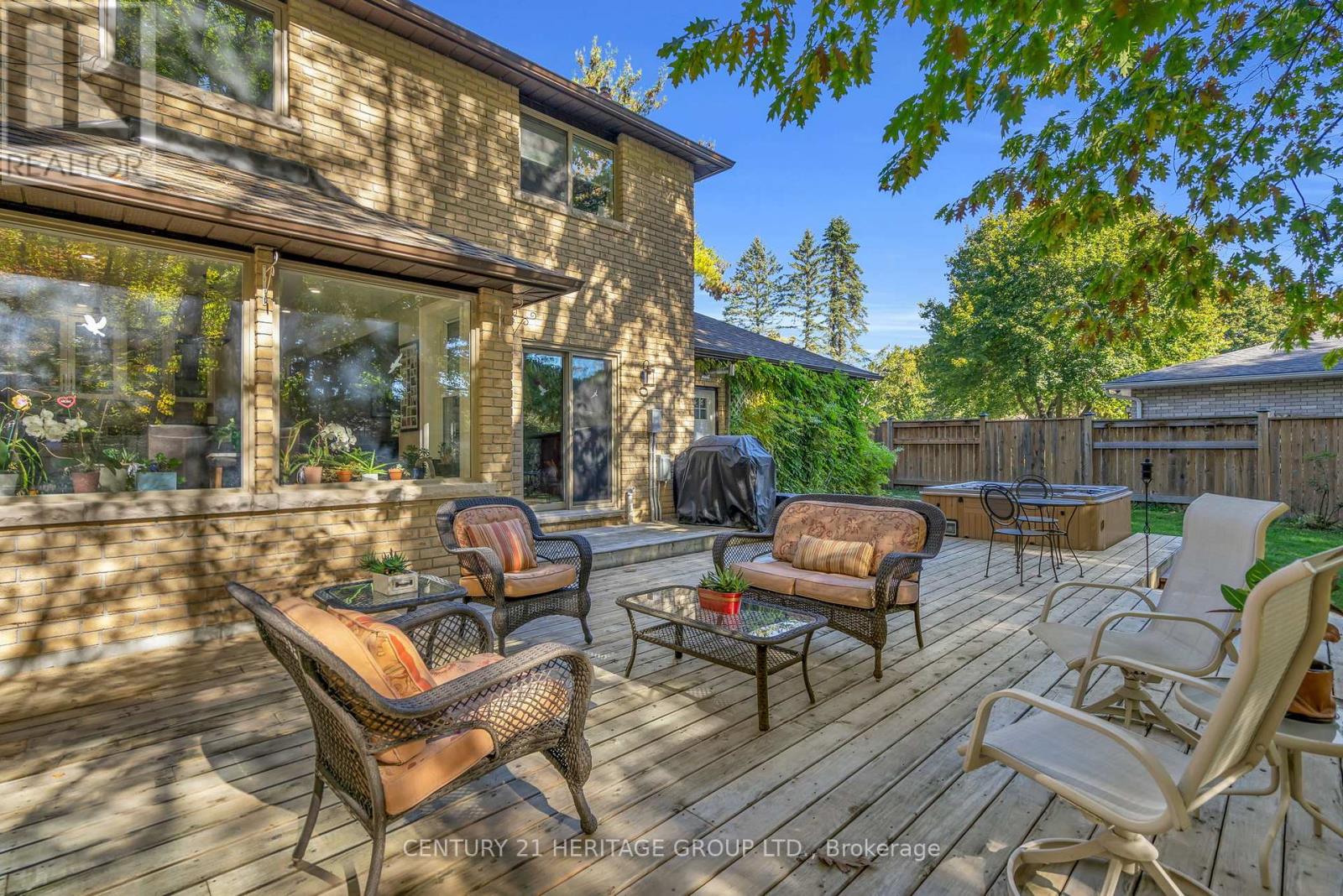 31 Donaldson Road, East Gwillimbury, Ontario  L9N 1J1 - Photo 43 - N12539034