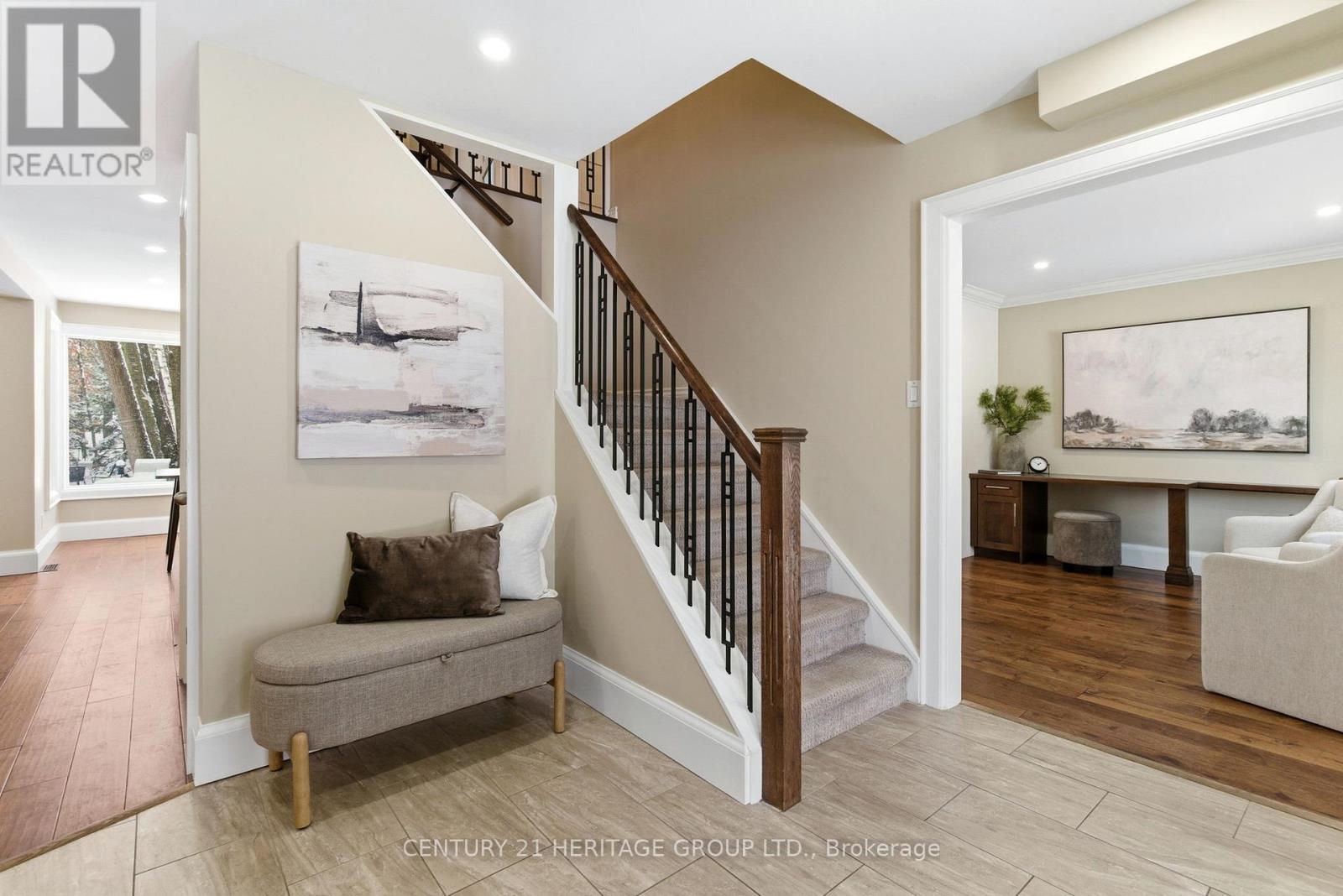 31 Donaldson Road, East Gwillimbury, Ontario  L9N 1J1 - Photo 5 - N12539034