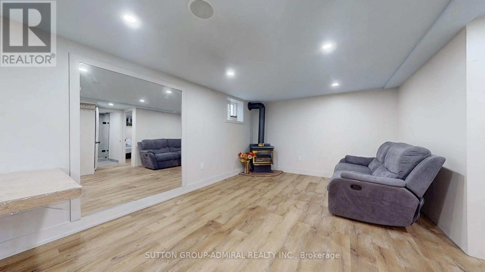 242 Muriel Street, Newmarket, Ontario  L3Y 3N3 - Photo 32 - N12539068