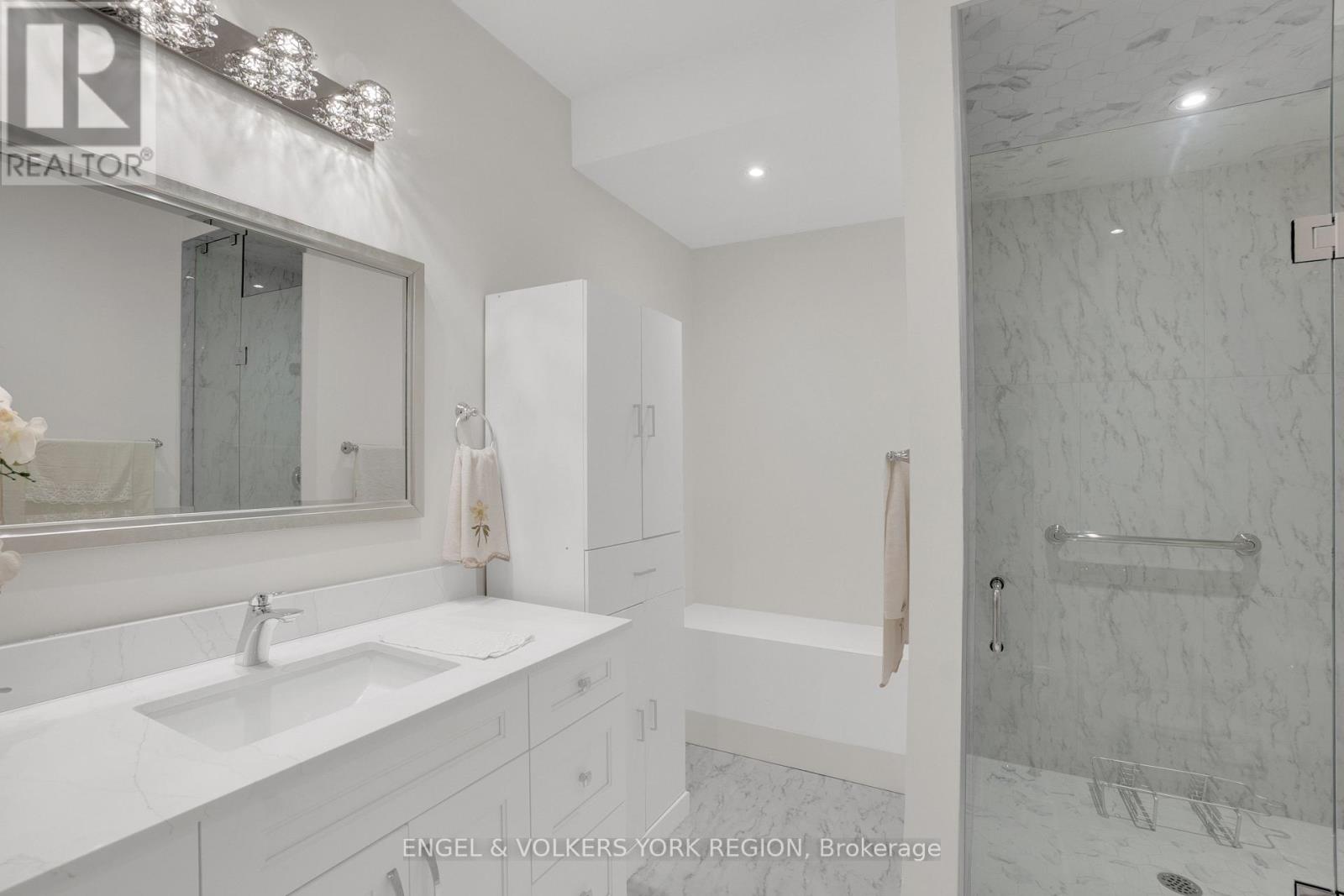 43 James Stokes Court, King, Ontario  L7B 0M8 - Photo 39 - N12539078