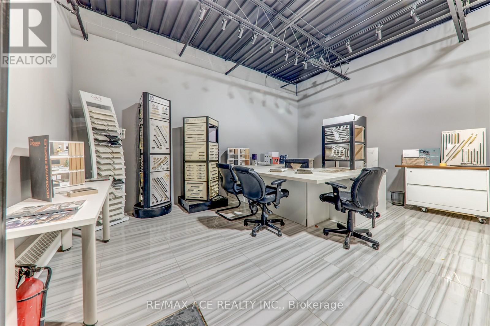 19, 20 - 300 Don Park Road, Markham, Ontario  L3R 3A1 - Photo 10 - N12539082