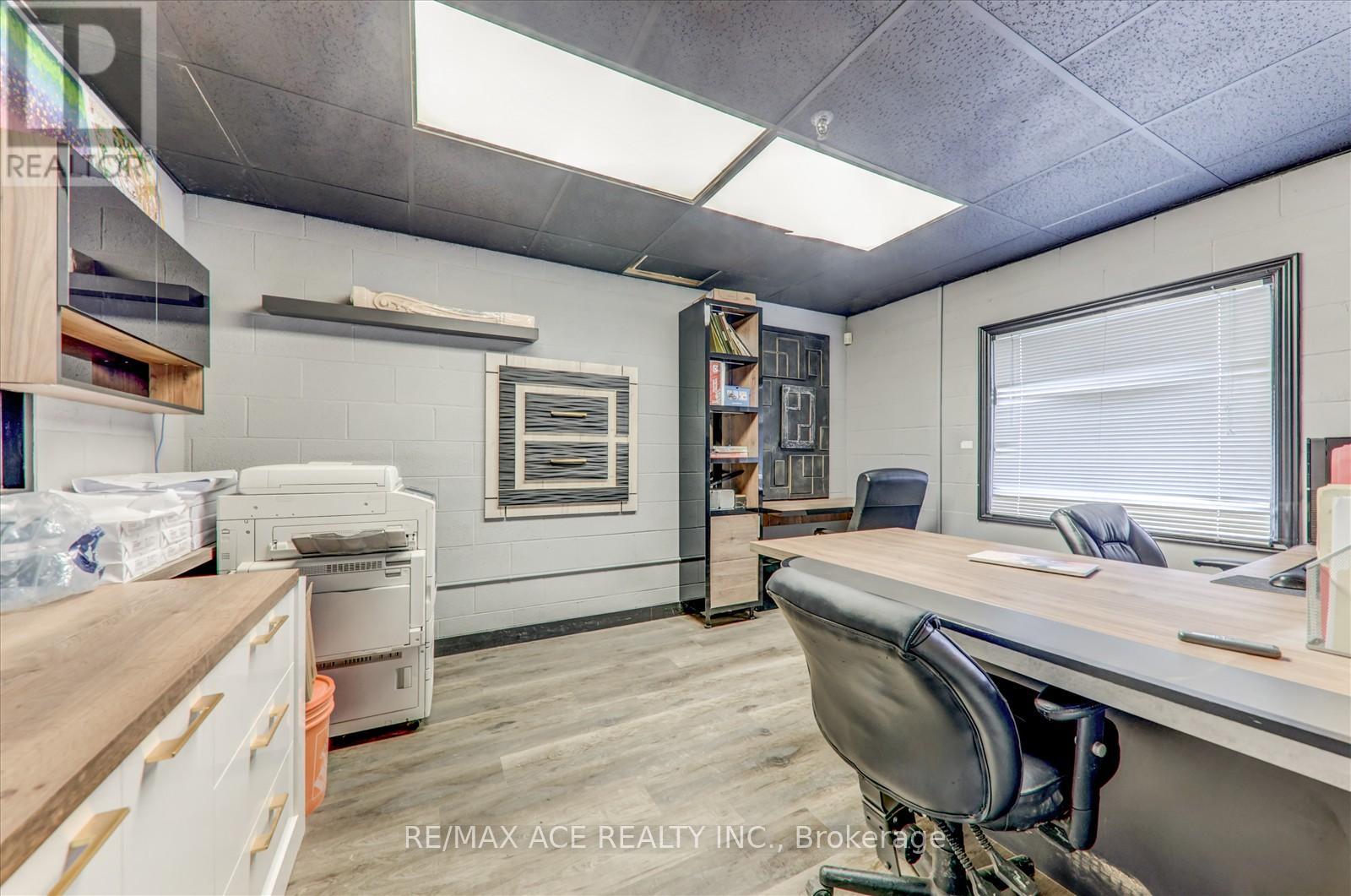 19, 20 - 300 Don Park Road, Markham, Ontario  L3R 3A1 - Photo 4 - N12539082