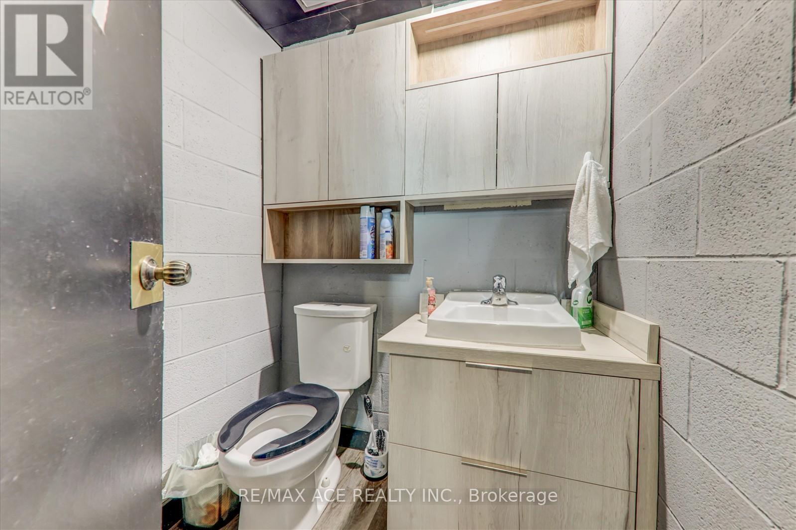 19, 20 - 300 Don Park Road, Markham, Ontario  L3R 3A1 - Photo 8 - N12539082