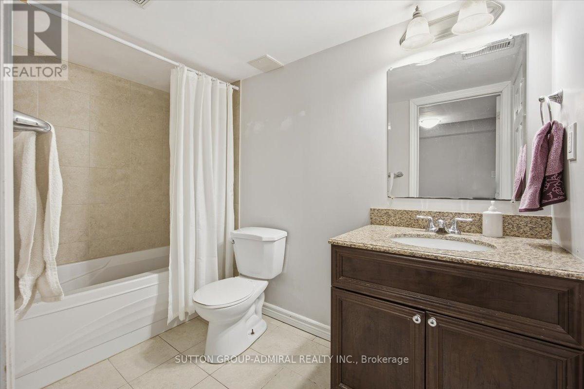 10 Usherwood Street, Aurora, Ontario  L4G 7W6 - Photo 40 - N12539132