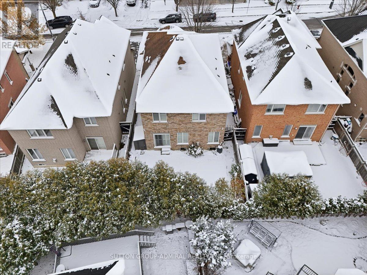 10 Usherwood Street, Aurora, Ontario  L4G 7W6 - Photo 50 - N12539132