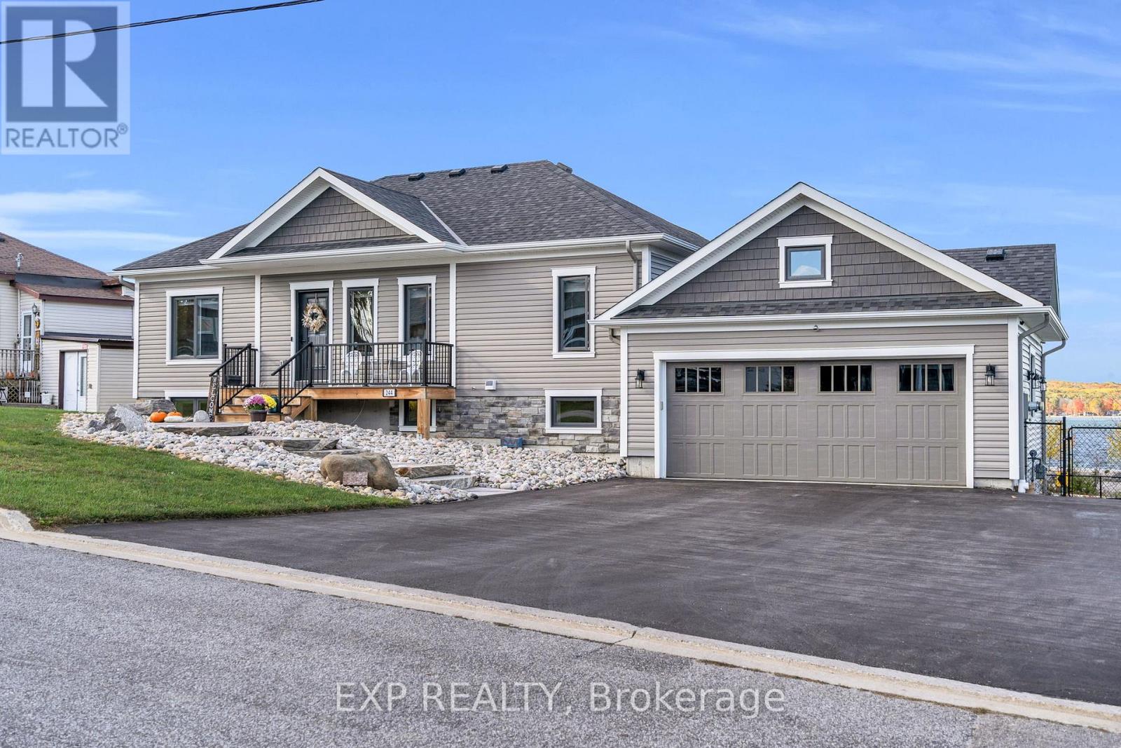 244 Frank Street, Midland, Ontario  L4R 1H4 - Photo 3 - S12538942