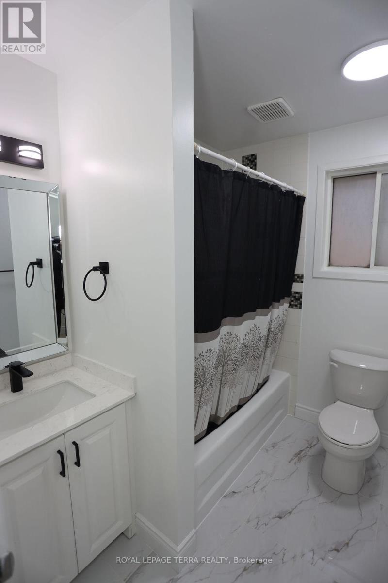 45 Peregrine Road, Barrie (Little Lake), Ontario  L4M 6R1 - Photo 20 - S12539084