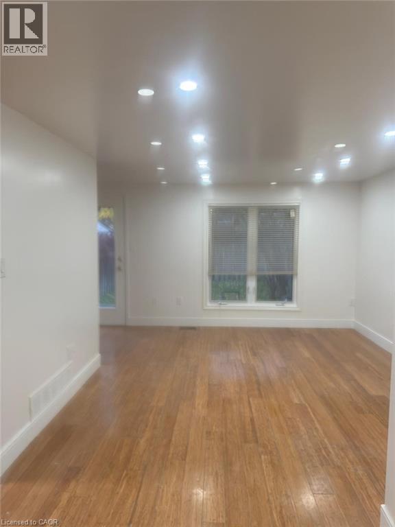 78 Grandridge Crescent, Guelph, Ontario  N1H 8G3 - Photo 9 - 40787733