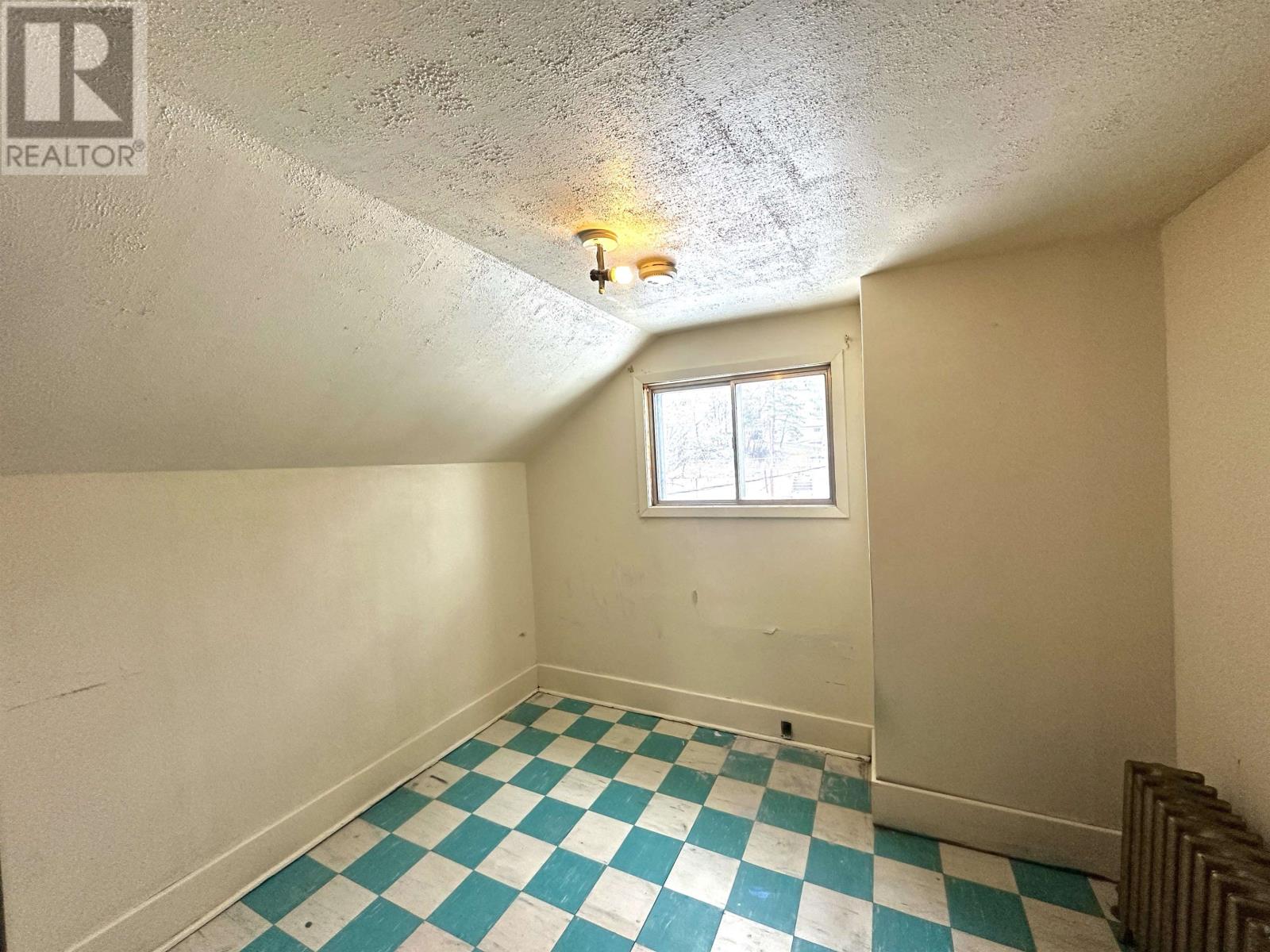 111 Main Street Rideout, Kenora, Ontario  P9N 3E7 - Photo 26 - TB253456