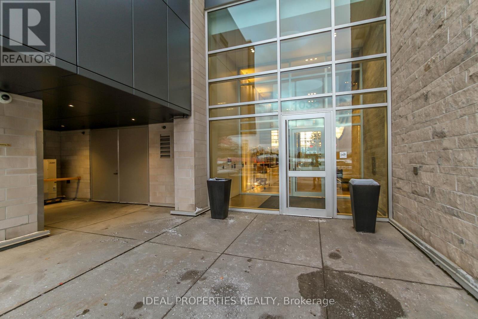 1408 - 1035 Bank Street N, Ottawa, Ontario  K1S 3W9 - Photo 4 - X12539186