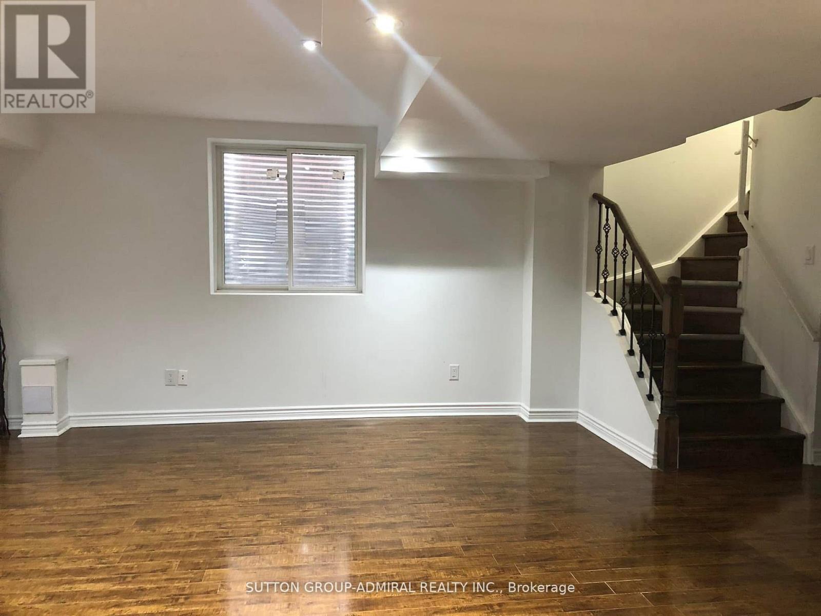 Basement - 39 Bassett Crescent, Brampton, Ontario  L6X 0E4 - Photo 13 - W12538936