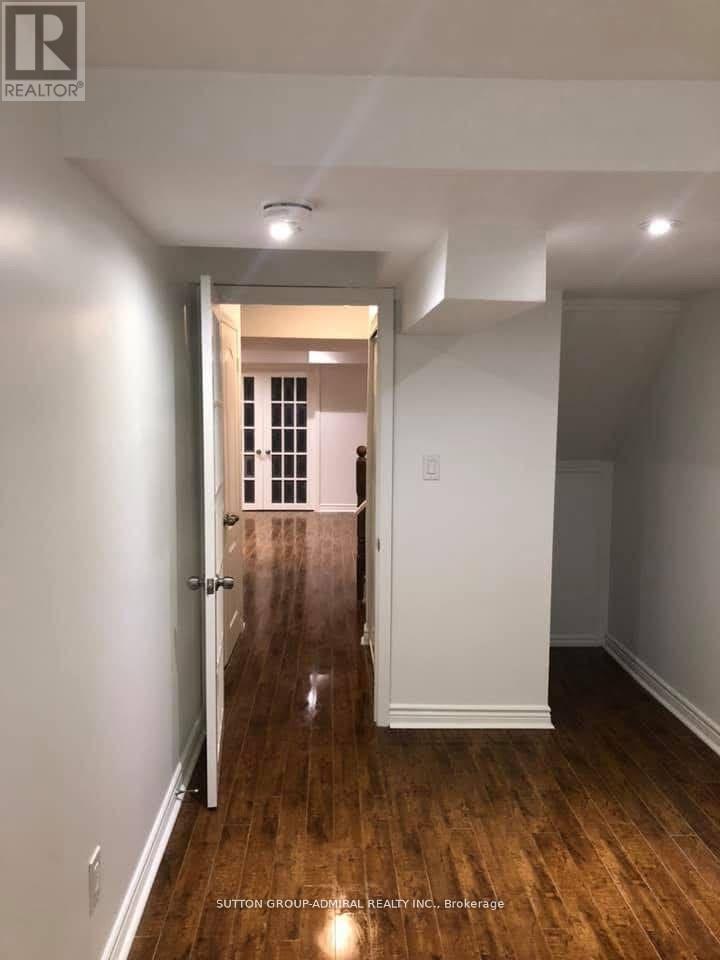 Basement - 39 Bassett Crescent, Brampton, Ontario  L6X 0E4 - Photo 7 - W12538936