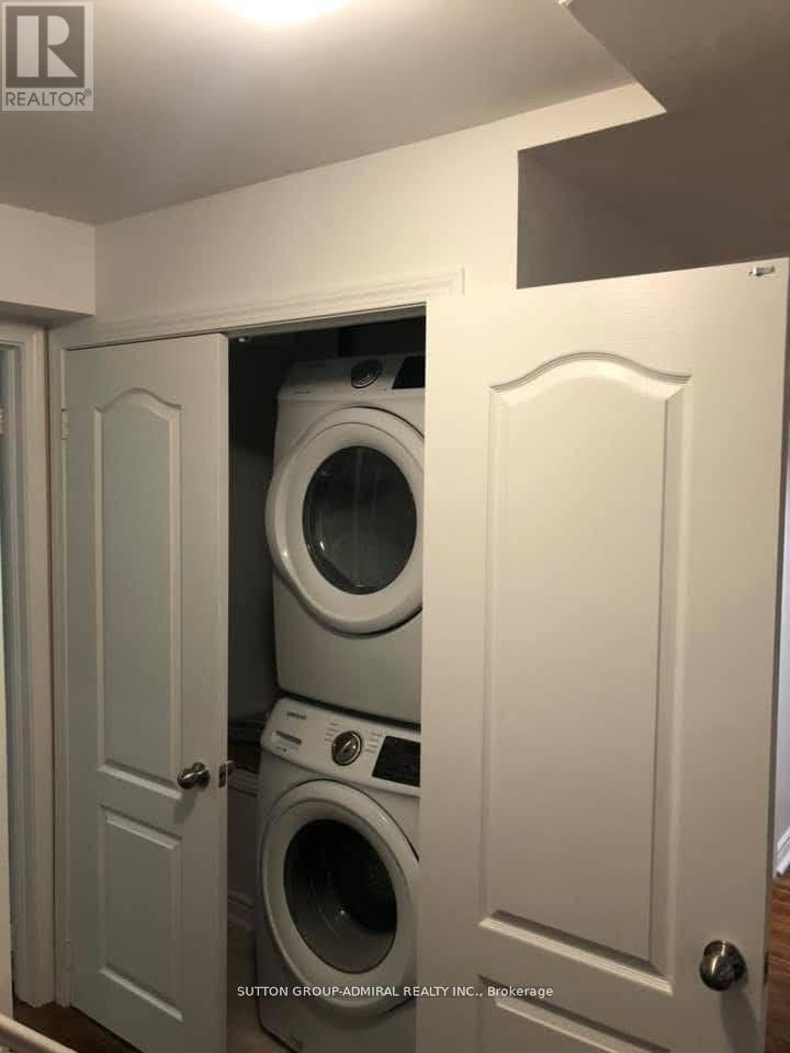 Basement - 39 Bassett Crescent, Brampton, Ontario  L6X 0E4 - Photo 8 - W12538936