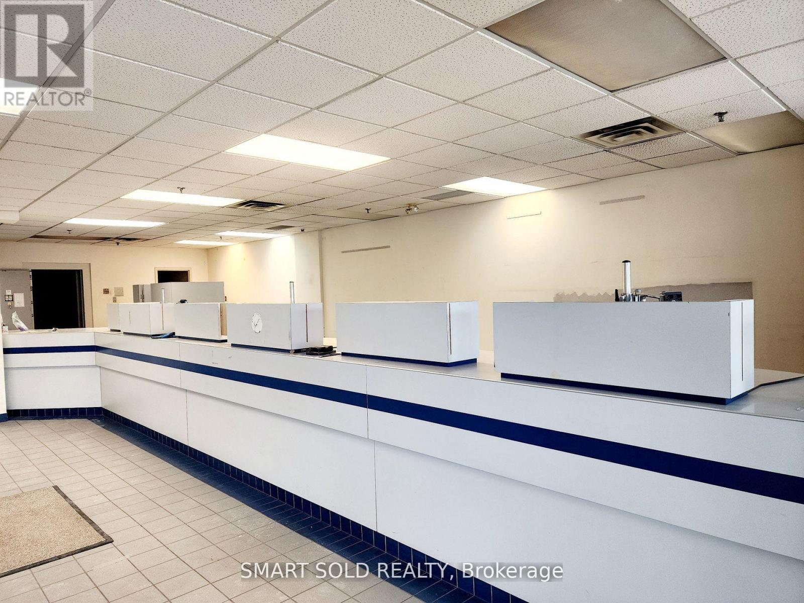 102 - 2428 Islington Avenue, Toronto, Ontario  M9W 3X8 - Photo 6 - W12538940