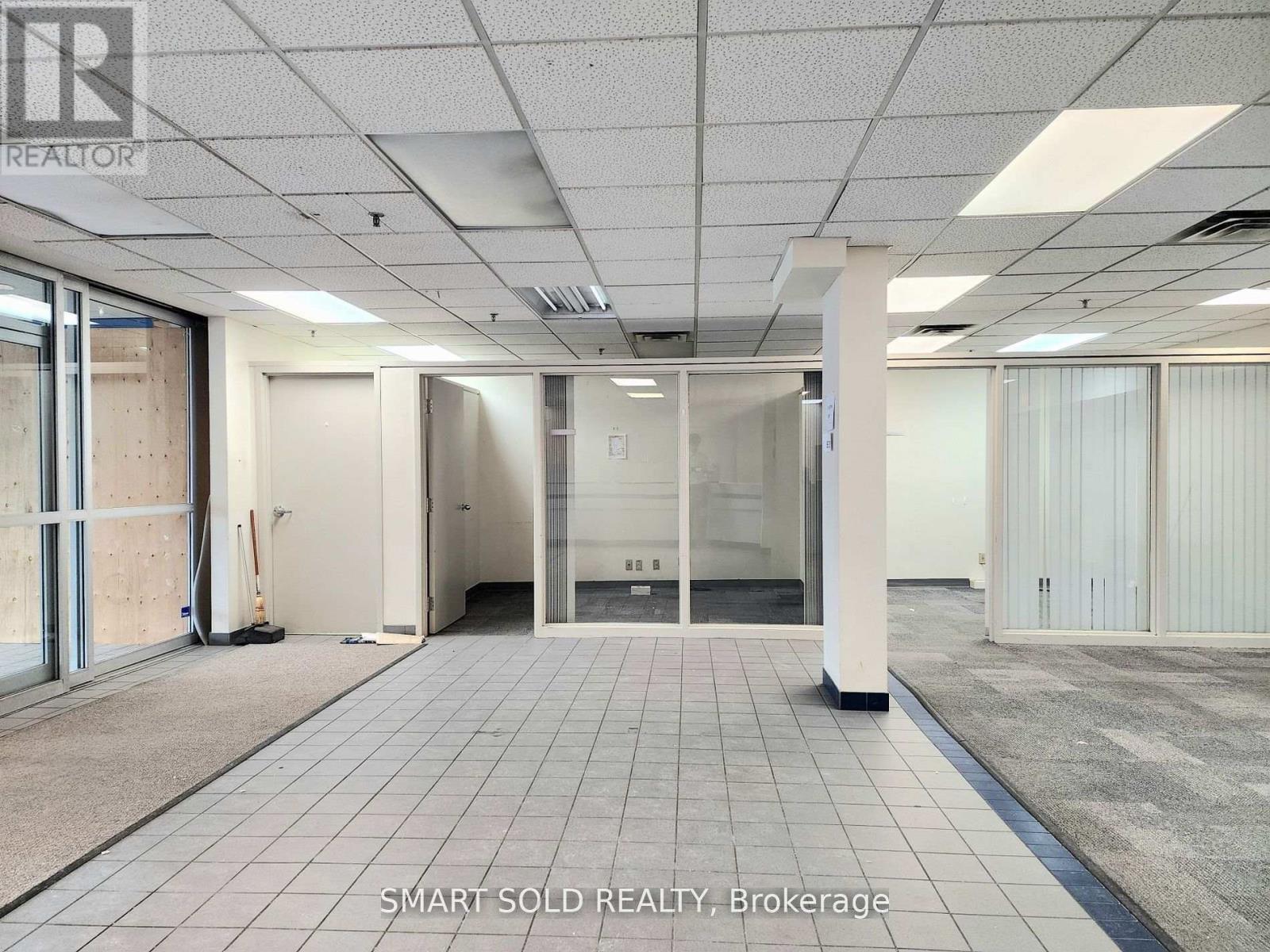 102 - 2428 Islington Avenue, Toronto, Ontario  M9W 3X8 - Photo 7 - W12538940