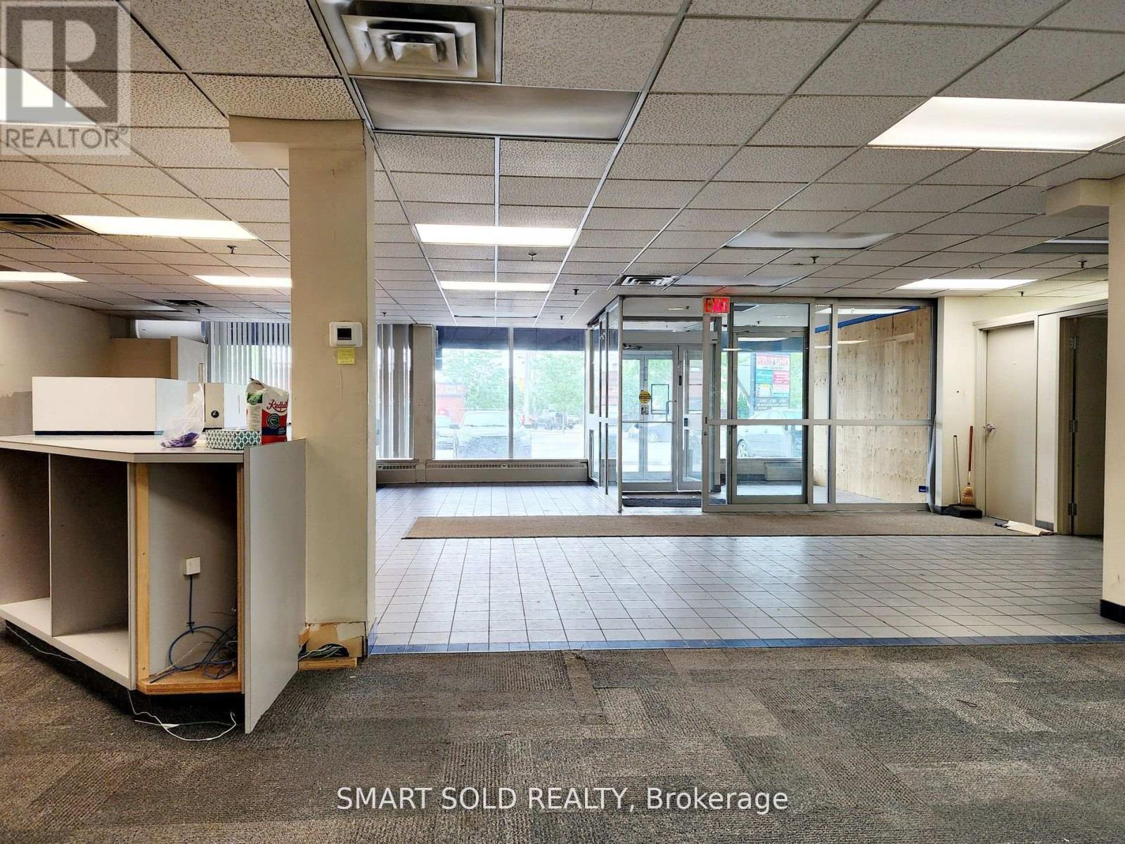 102 - 2428 Islington Avenue, Toronto, Ontario  M9W 3X8 - Photo 8 - W12538940