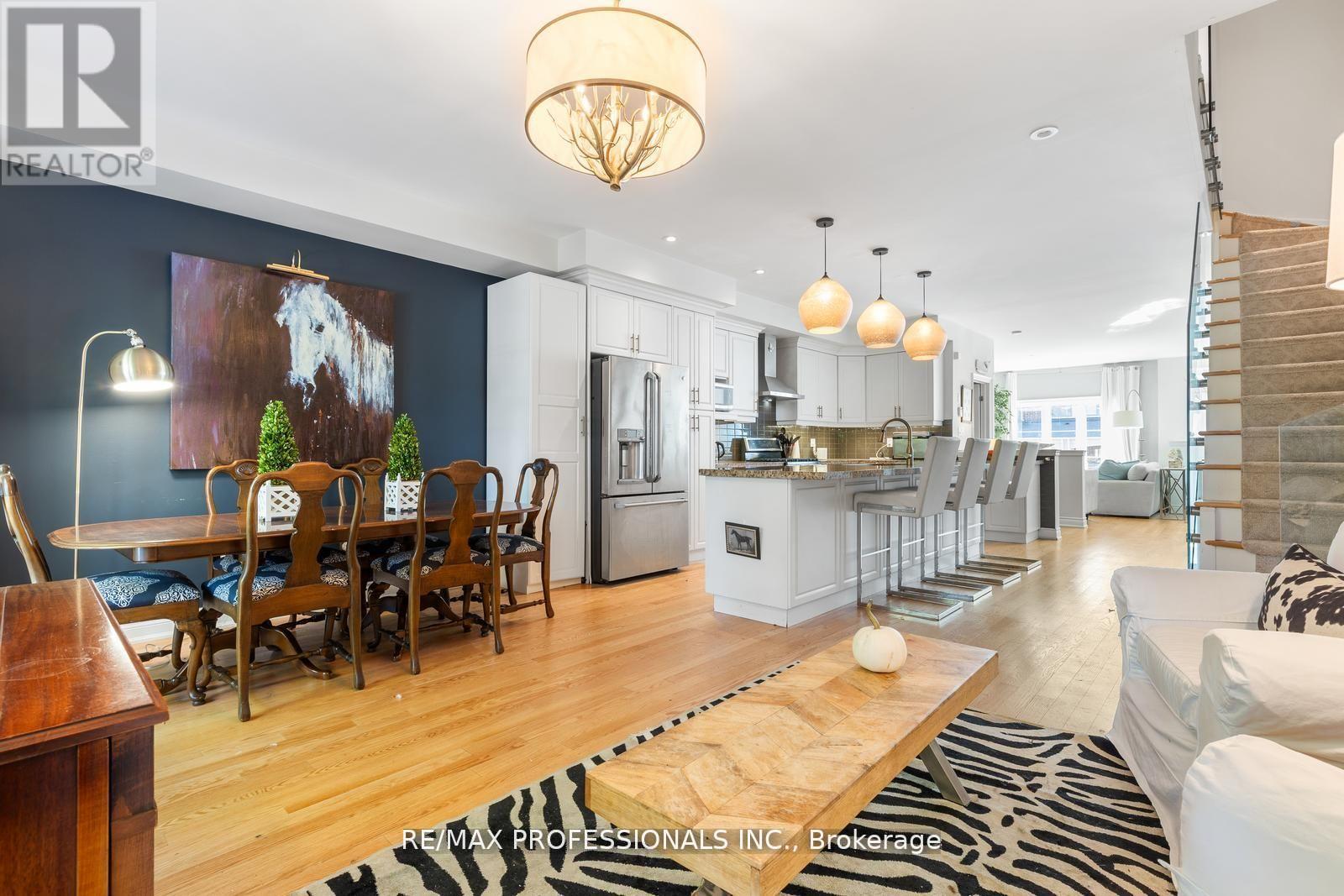 16 Dryden Way, Toronto, Ontario  M9R 0B2 - Photo 10 - W12538962