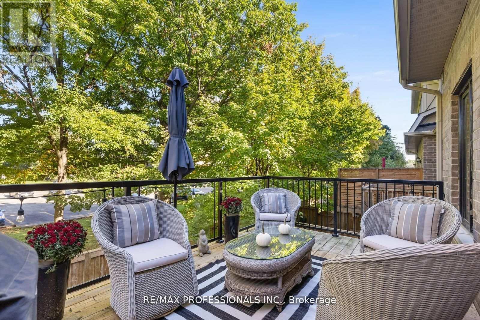 16 Dryden Way, Toronto, Ontario  M9R 0B2 - Photo 14 - W12538962