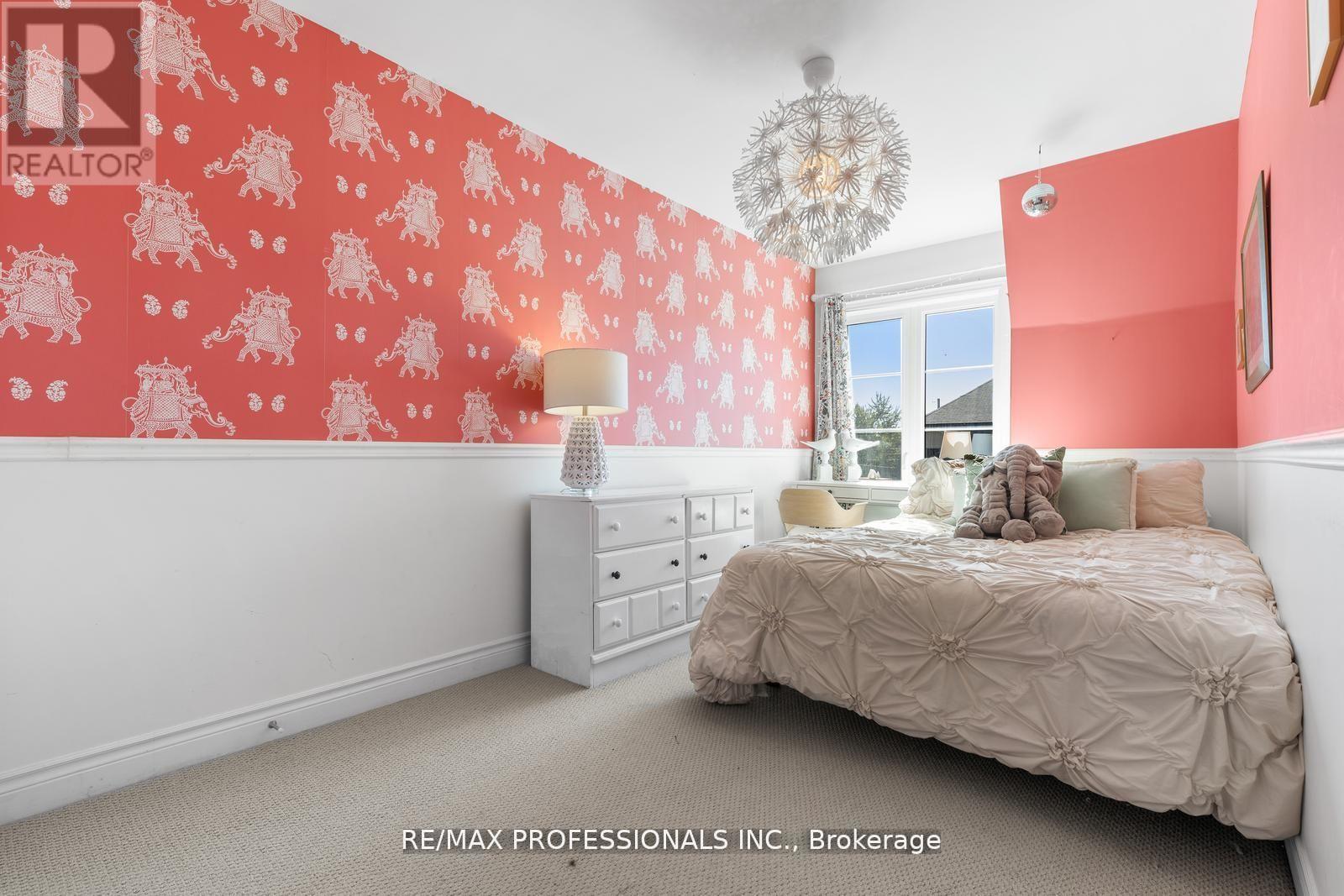 16 Dryden Way, Toronto, Ontario  M9R 0B2 - Photo 24 - W12538962