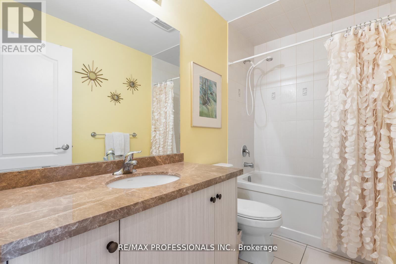 16 Dryden Way, Toronto, Ontario  M9R 0B2 - Photo 25 - W12538962