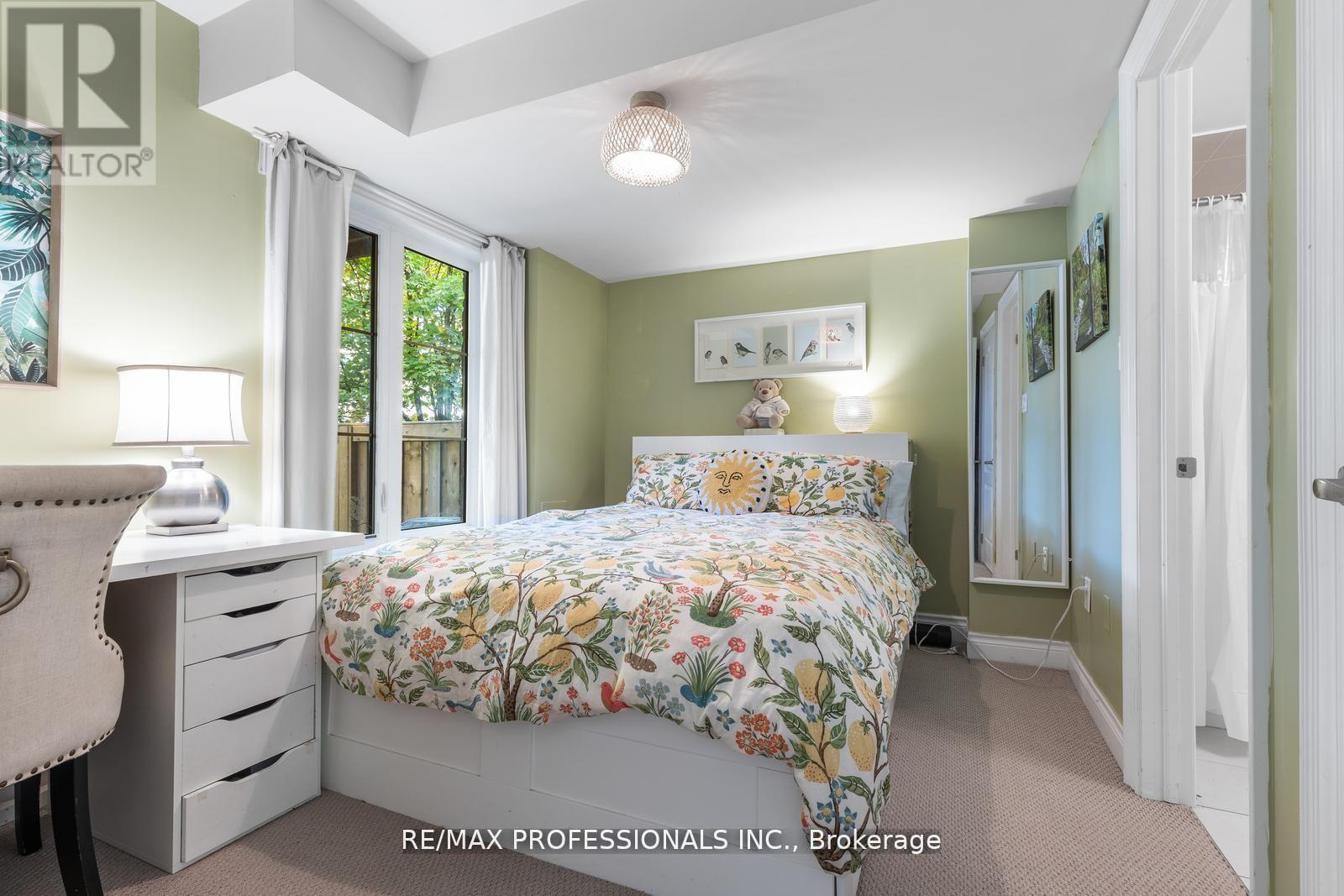 16 Dryden Way, Toronto, Ontario  M9R 0B2 - Photo 26 - W12538962