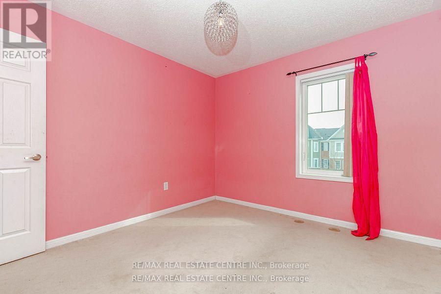 299 Dymott Avenue, Milton, Ontario  L9T 0Z4 - Photo 18 - W12538988