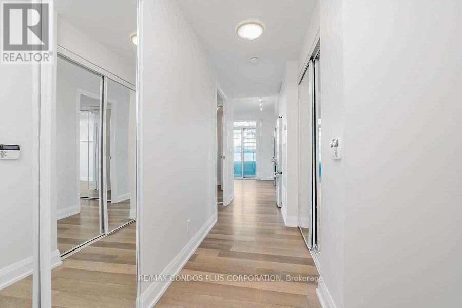 410 - 56 Annie Craig Drive, Toronto, Ontario  M8V 0C5 - Photo 4 - W12539024