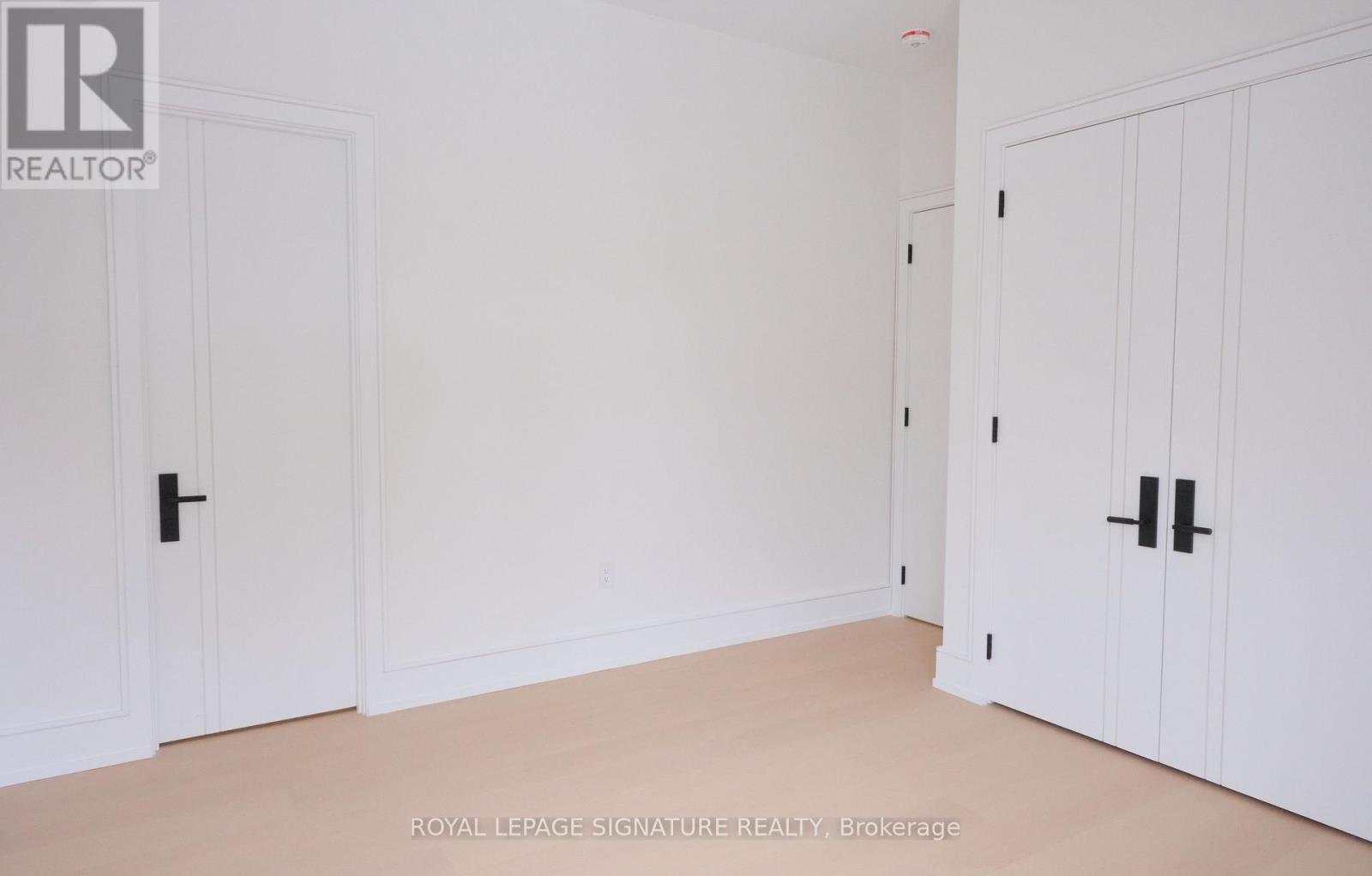 365 Jumna Avenue, Mississauga, Ontario  L5G 1Y5 - Photo 29 - W12539056