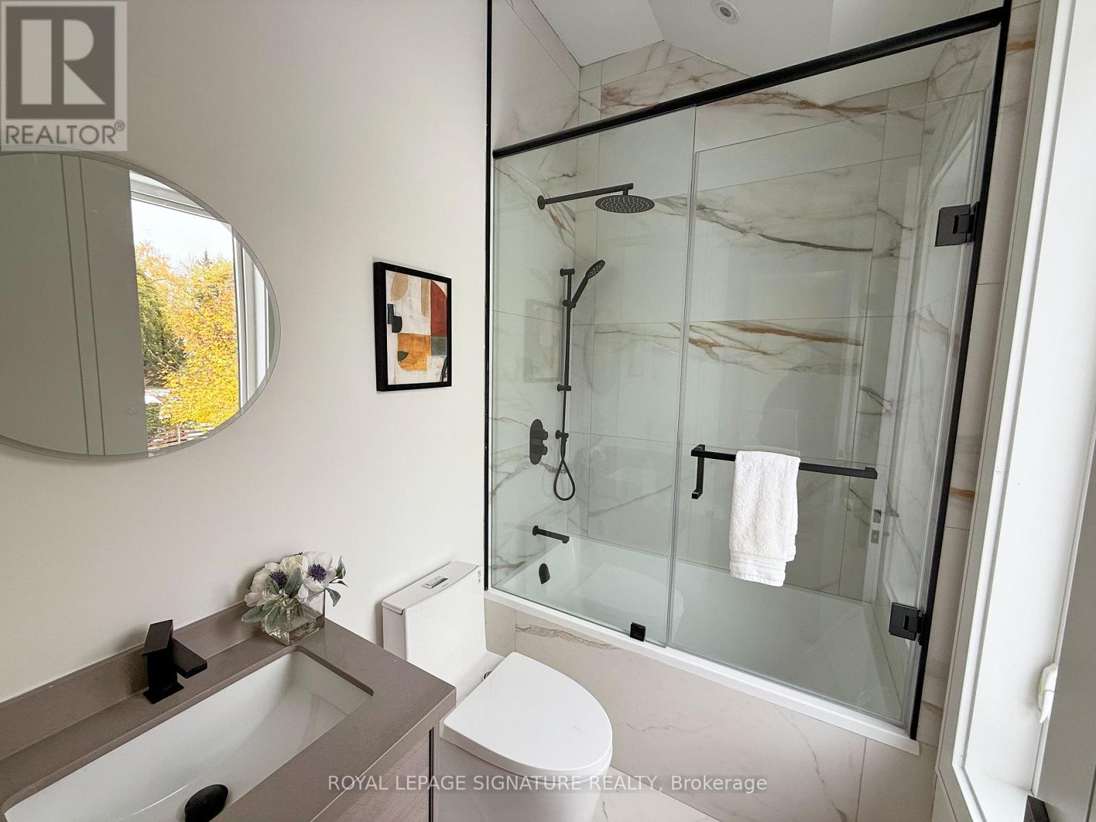 365 Jumna Avenue, Mississauga, Ontario  L5G 1Y5 - Photo 34 - W12539056