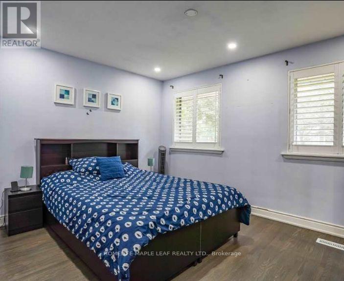 Main Floor - 6 Gretna Drive, Brampton, Ontario  L6X 2E5 - Photo 13 - W12539074