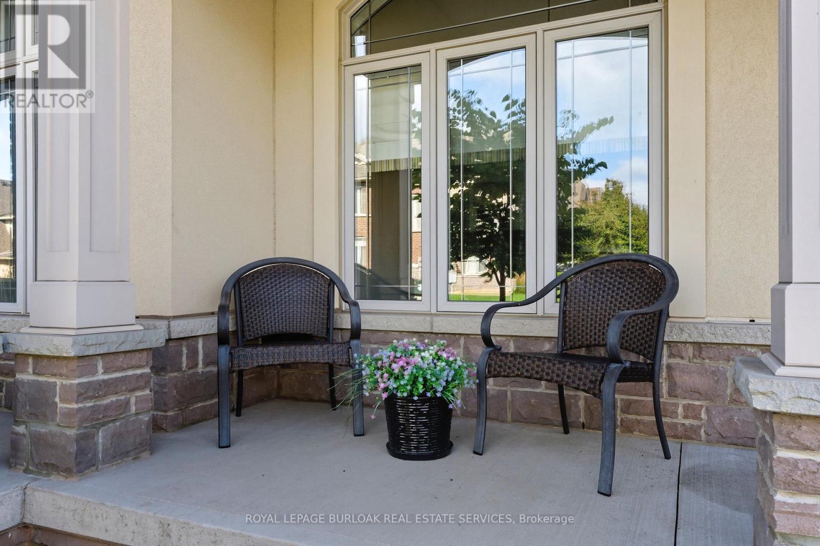 12 - 5056 New Street, Burlington, Ontario L7L 0H4 - Photo 3 - W12539088