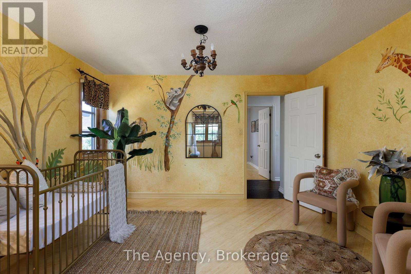 262 Mary Street, Oakville, Ontario  L6K 3V4 - Photo 30 - W12539142